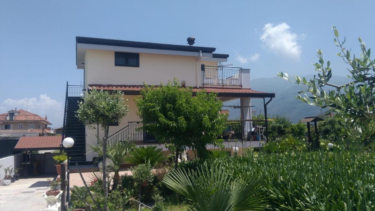 La Maison Di Sara Santa Maria La Carità Buitenkant foto